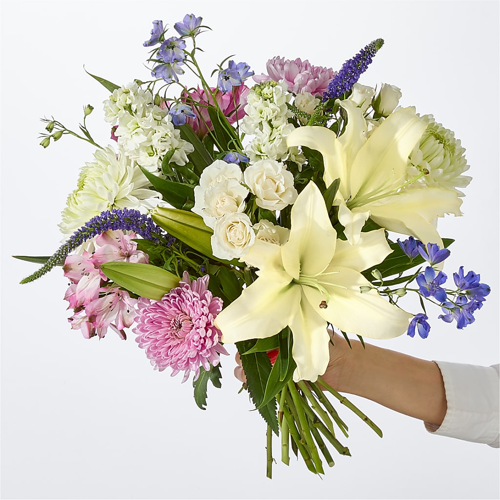 Winter Celebration Bouquet – The Whiting Flower Shop, Whiting IN