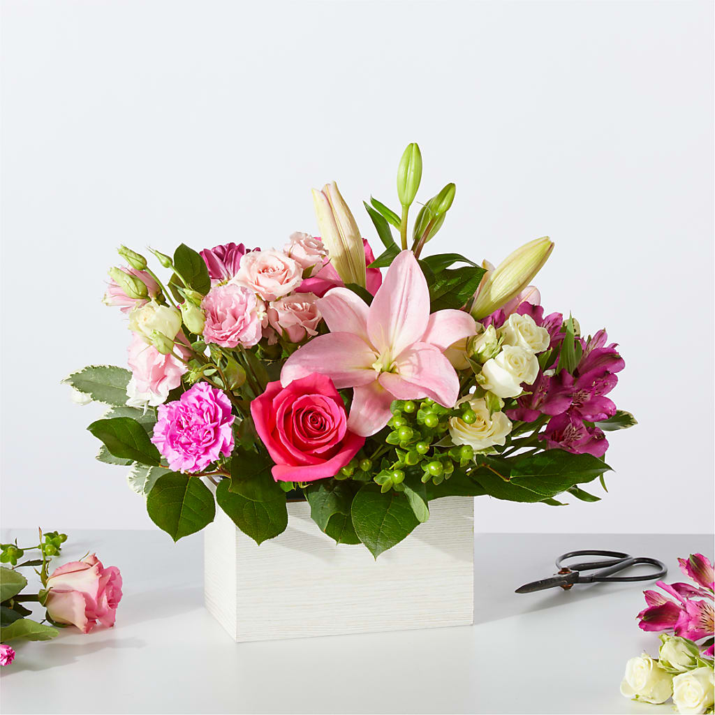 Sweetberry Box – A Florist Original – The Whiting Flower Shop, Whiting IN