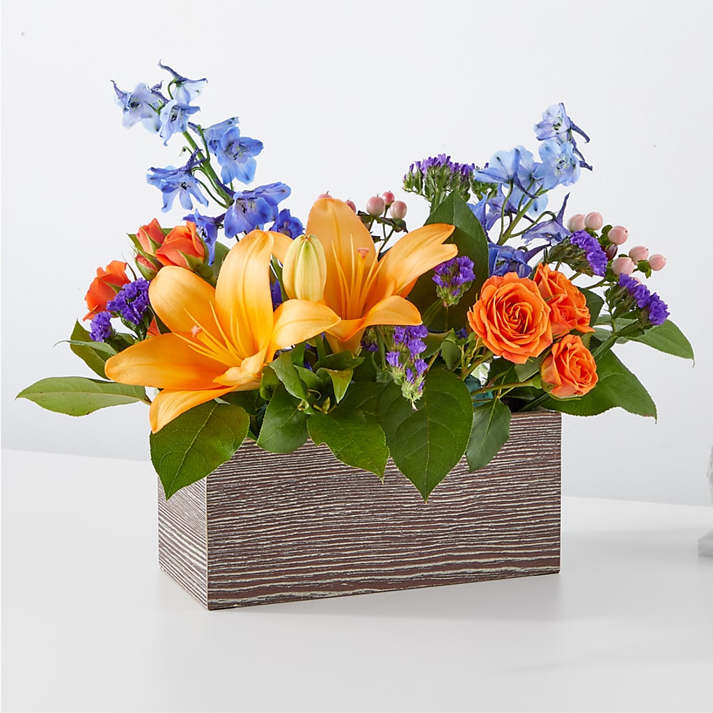 Radiant Citrus Box Bouquet – The Whiting Flower Shop, Whiting IN