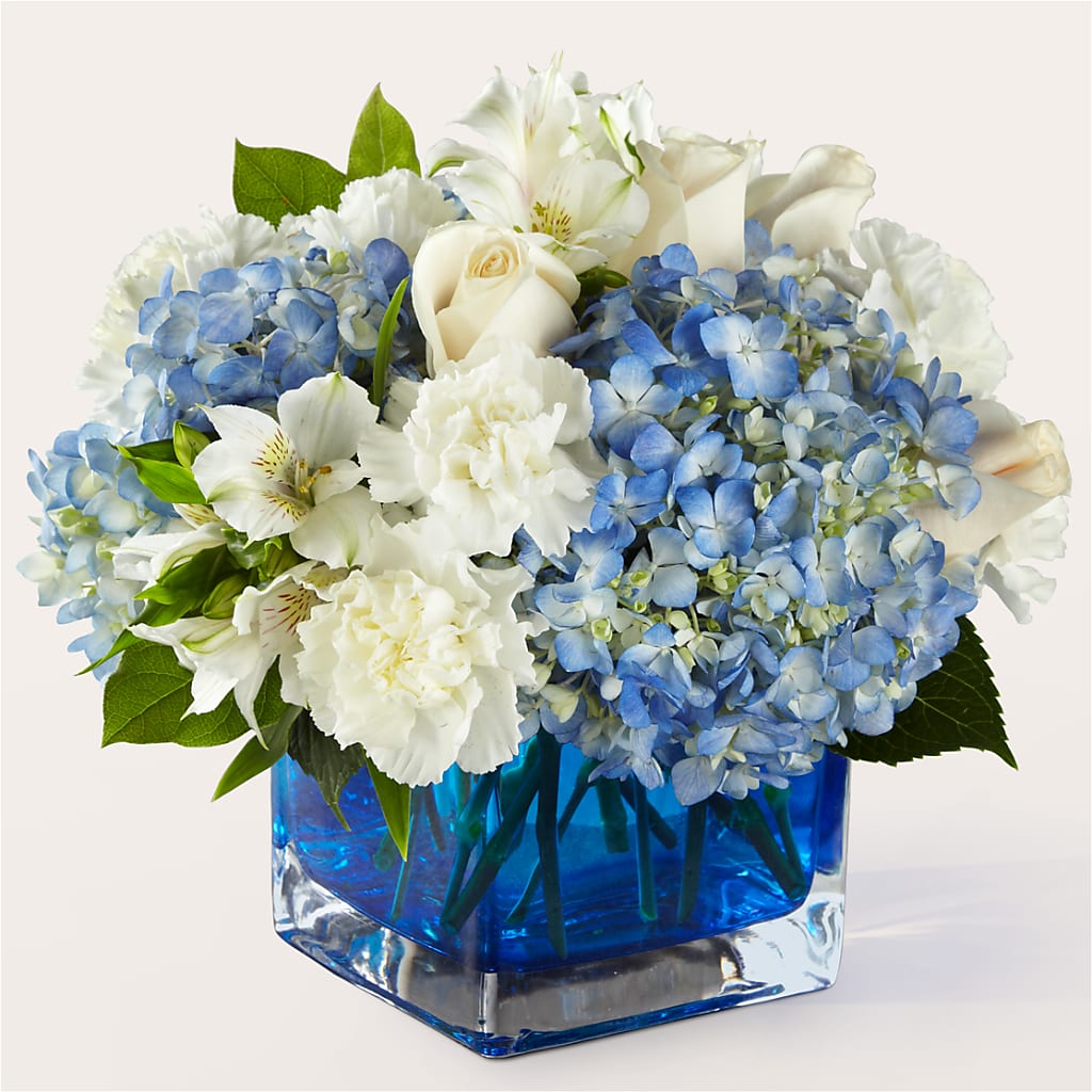 Soothing Waters Bouquet – The Whiting Flower Shop, Whiting IN