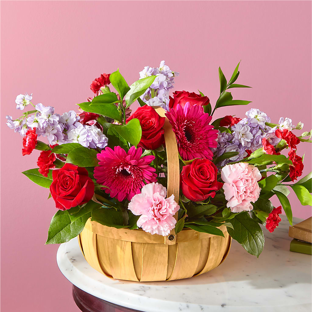 Pink Picnic Basket – The Whiting Flower Shop, Whiting IN