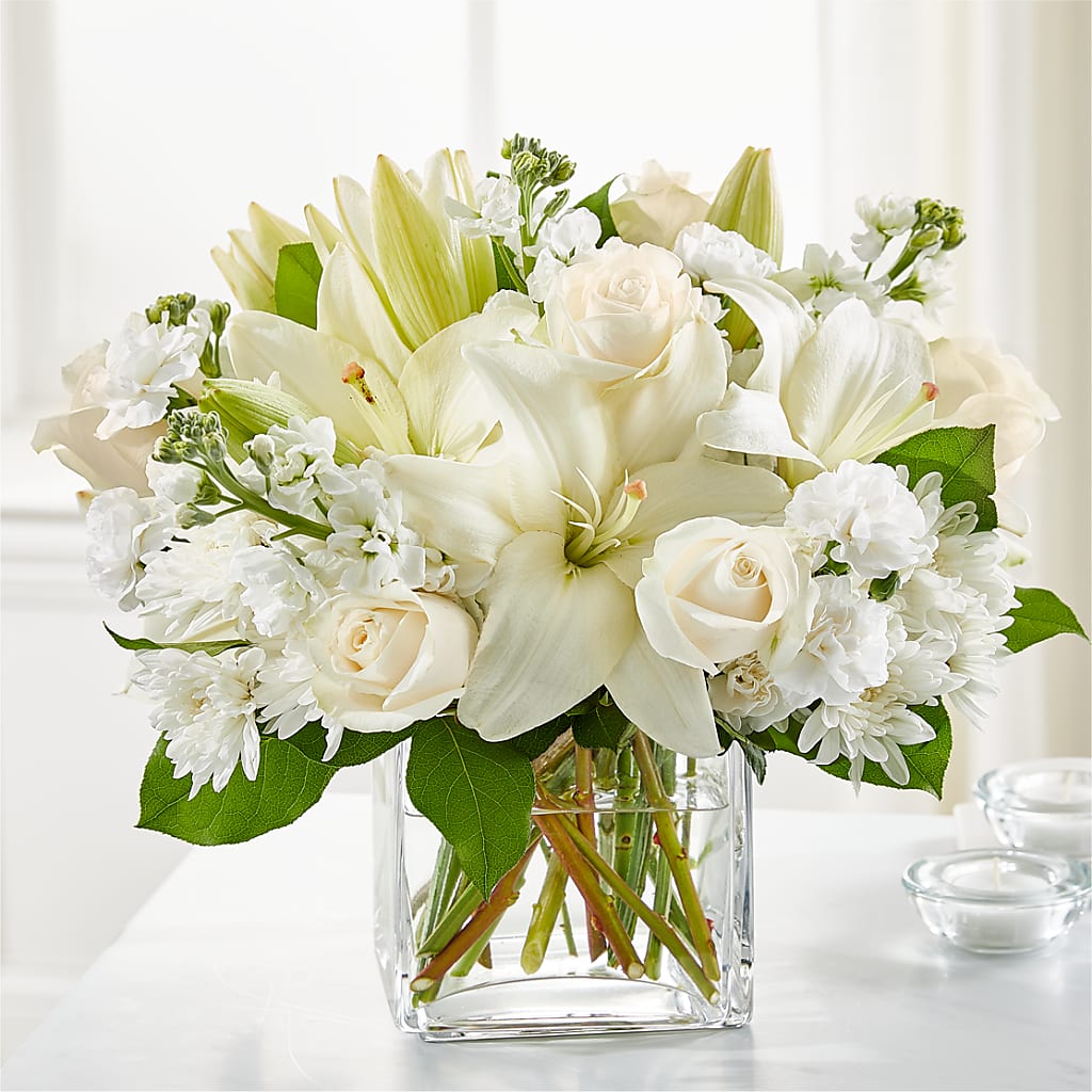 Gentle Breeze Bouquet – The Whiting Flower Shop, Whiting IN