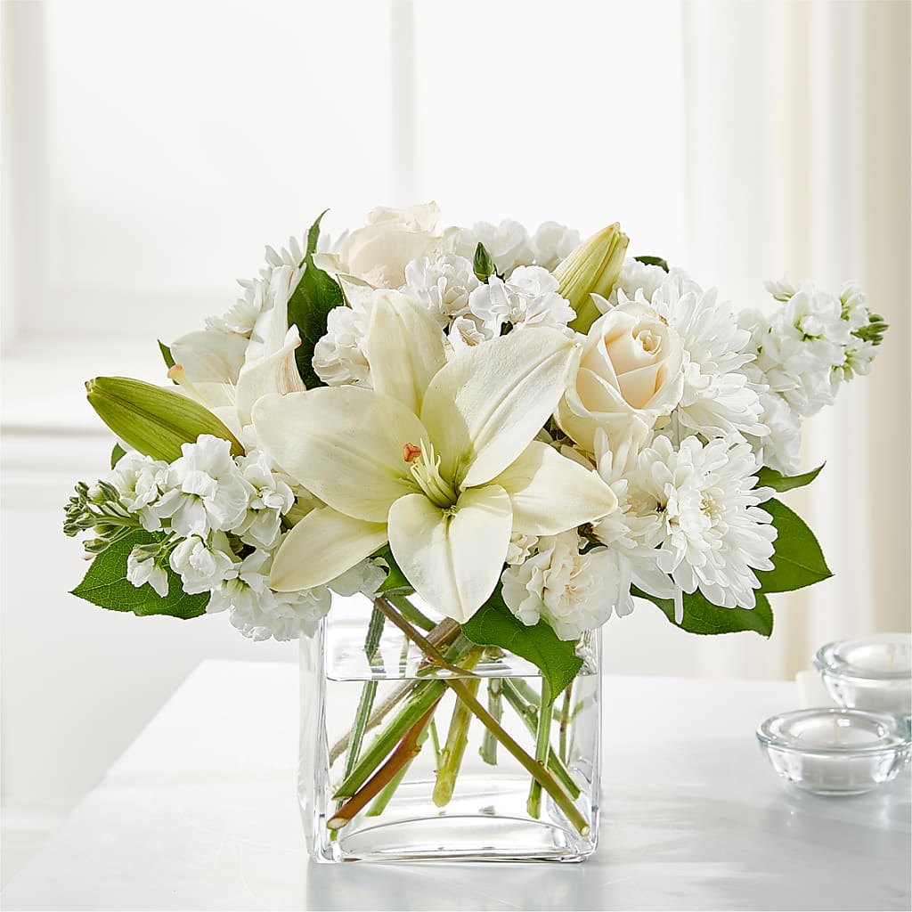 Gentle Breeze Bouquet – The Whiting Flower Shop, Whiting IN