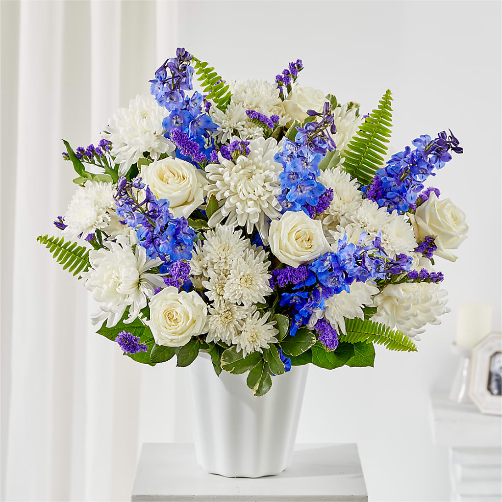 Hold Dear Tabletop Basket – The Whiting Flower Shop, Whiting IN