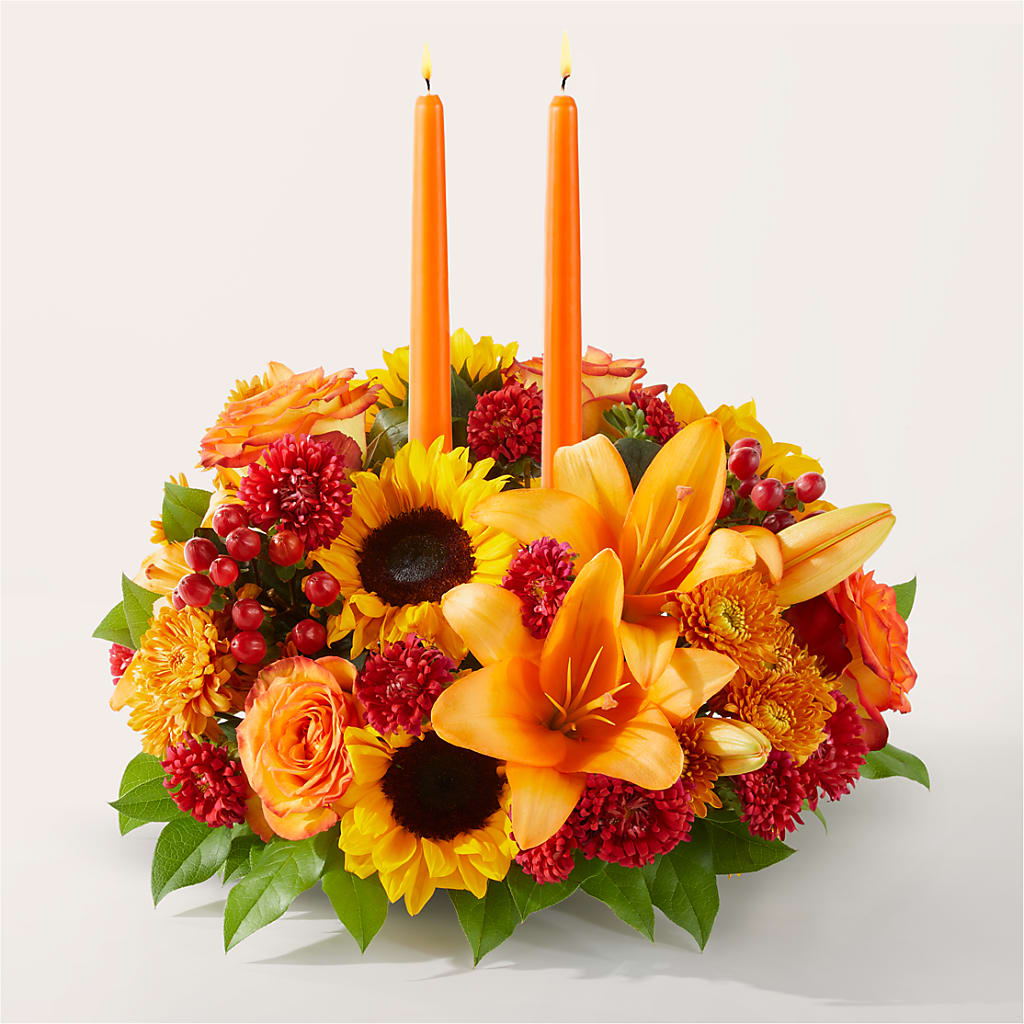 Grateful Centerpiece – The Whiting Flower Shop, Whiting IN