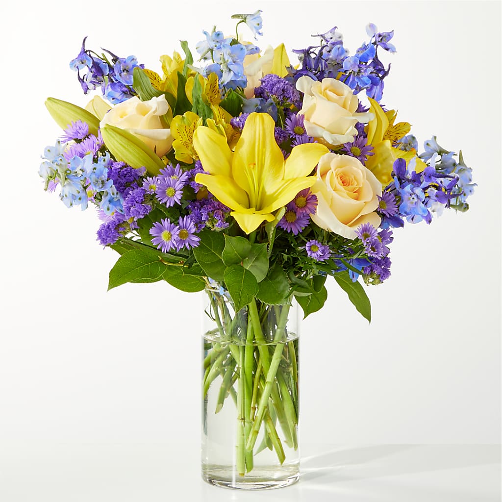 Limoncello Bouquet – The Whiting Flower Shop, Whiting IN