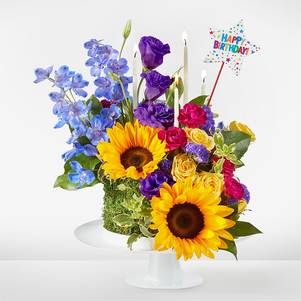 Star of the Day Floral Cake – The Whiting Flower Shop, Whiting IN