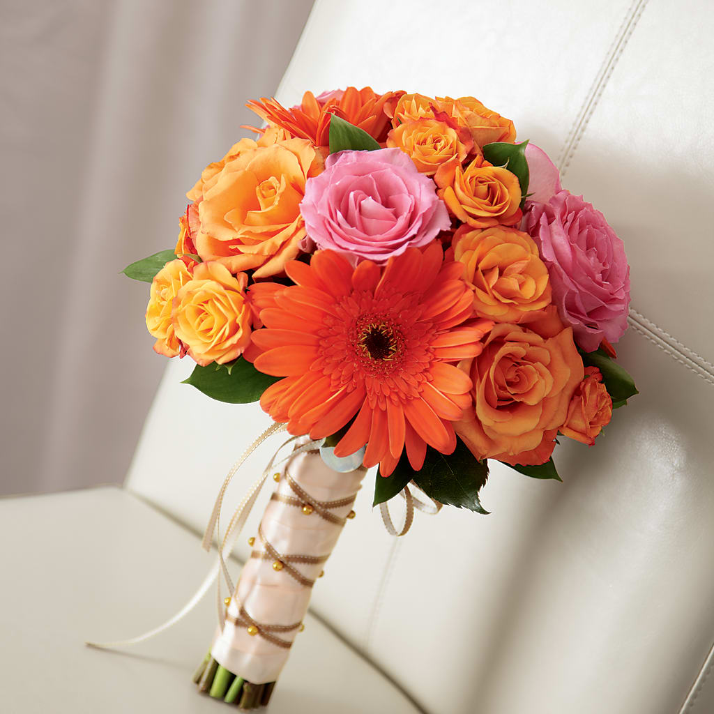 Lifetime of Love Bouquet – The Whiting Flower Shop, Whiting IN