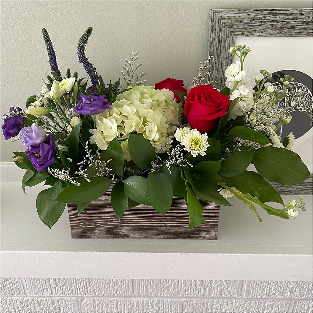 Sweet Magnolia Bouquet –  The Whiting Flower Shop, Whiting IN