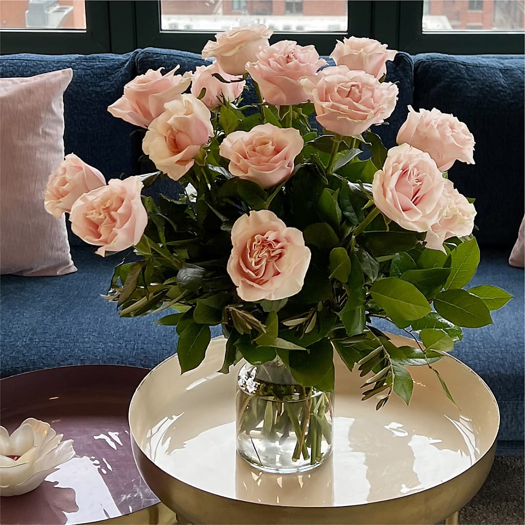 Long Stem Pink Rose Bouquet –  The Whiting Flower Shop, Whiting IN