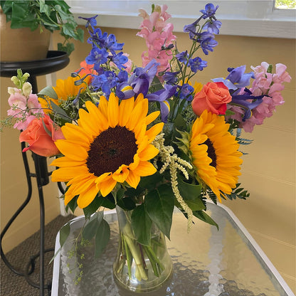 Rays of Life Bouquet –  The Whiting Flower Shop, Whiting IN