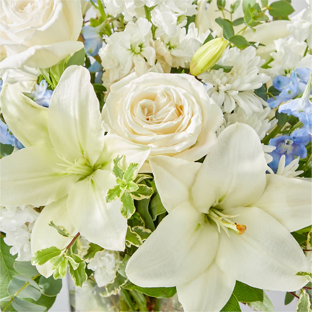 Peace of Mind Bouquet –  The Whiting Flower Shop, Whiting IN