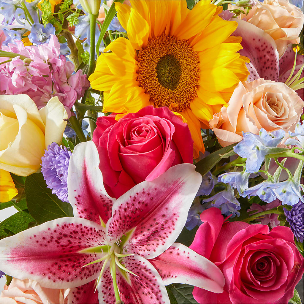 Dreamy Meadows Bouquet –  The Whiting Flower Shop, Whiting IN