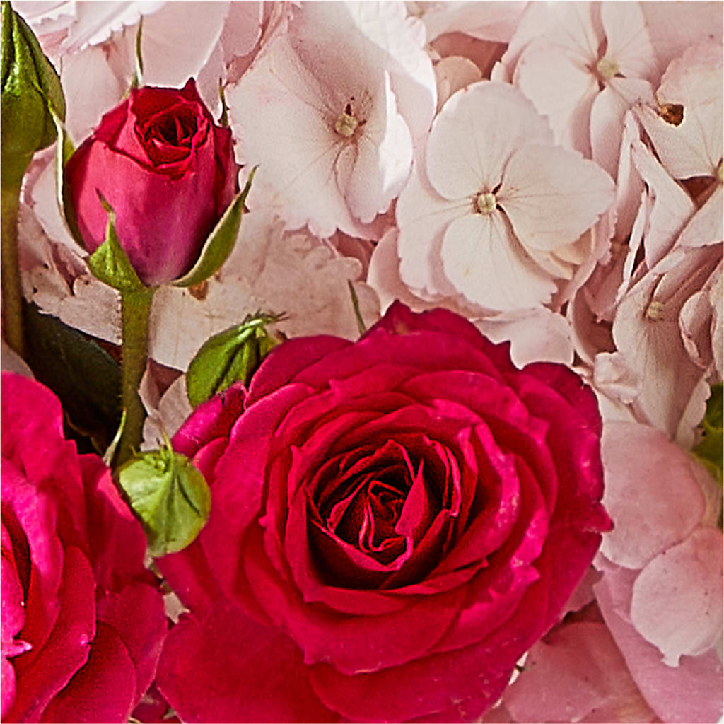 Glitz & Glam Bouquet –  The Whiting Flower Shop, Whiting IN