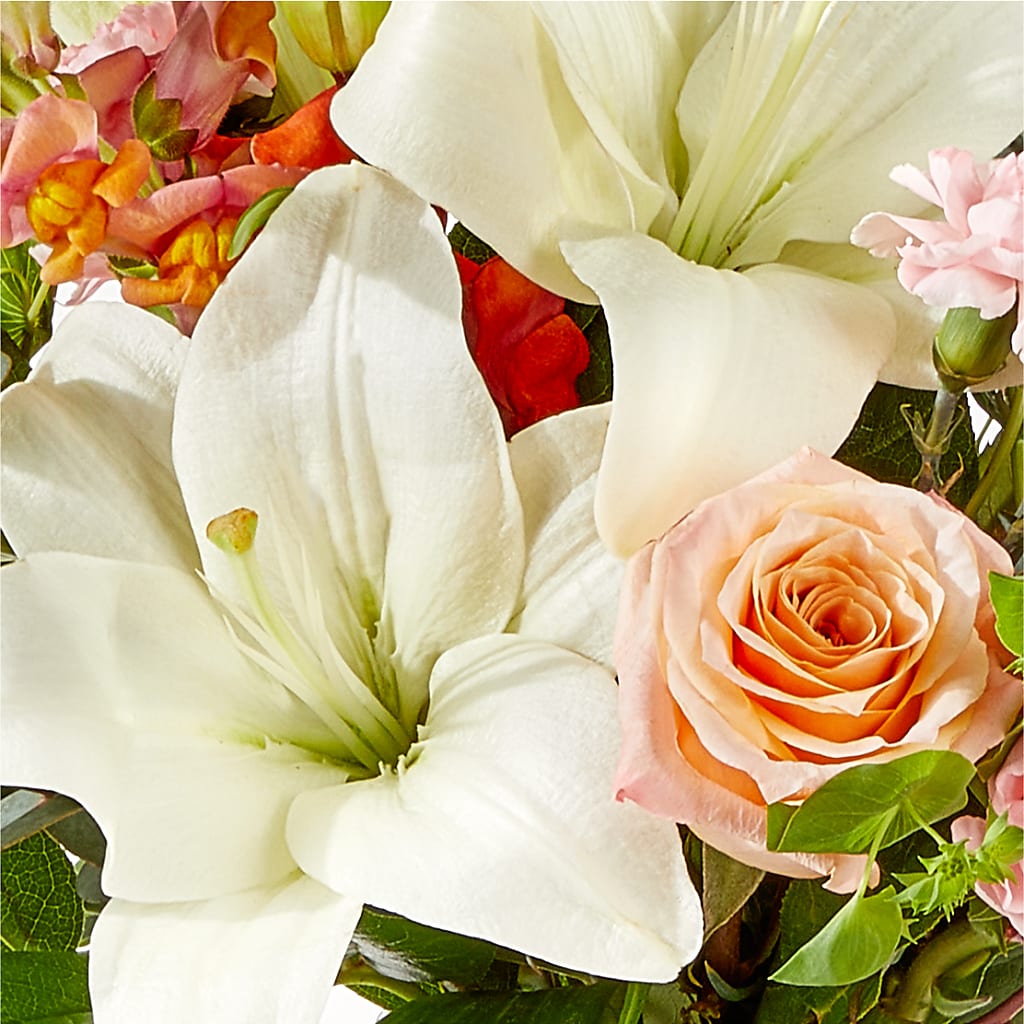 Grapefruit Splash Bouquet –  The Whiting Flower Shop, Whiting IN