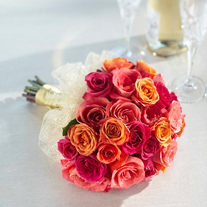 Sweet Roses Bouquet –  The Whiting Flower Shop, Whiting IN
